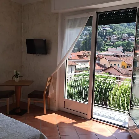 ゲストハウス Caffe Nazionale