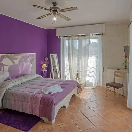 게스트하우스 Caffe Nazionale 스트레사